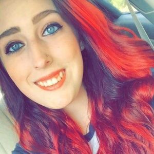 Meet your Posher, Kaylee